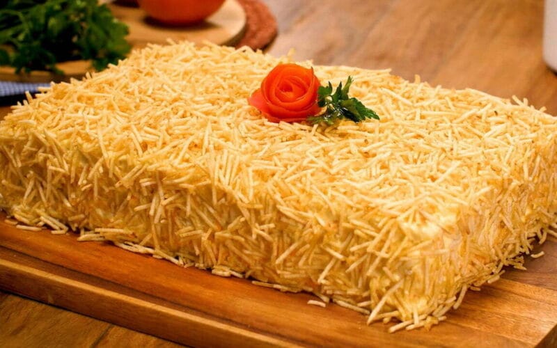 Bolo salgado de pão de forma