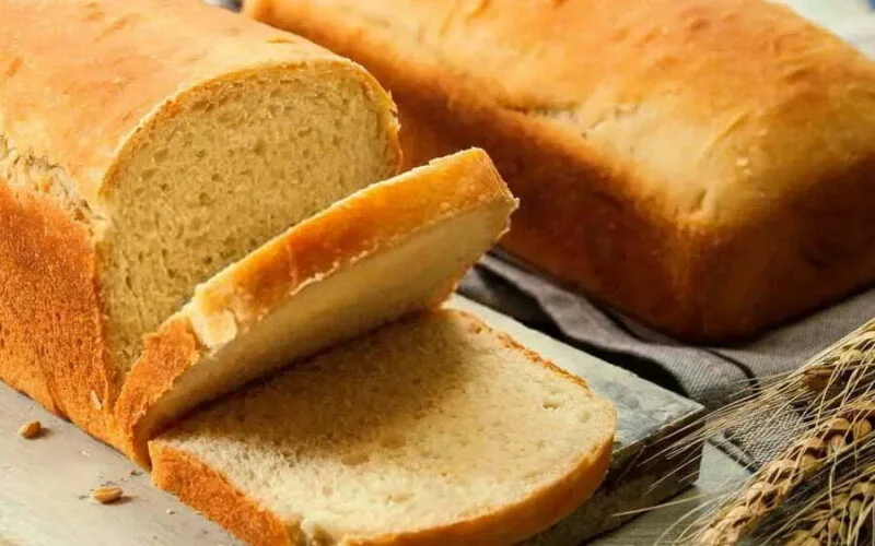 Receita de Pão Caseiro Fofinho Simples Fácil e Rápido