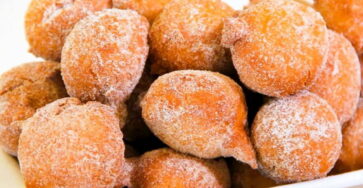 Receita de Bolinho de Chuva Simples e Fácil de Fazer
