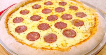 Massa de Pizza Caseira