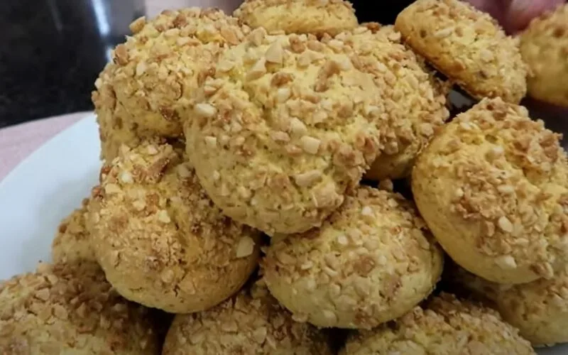 Broa de Amendoim Caseira